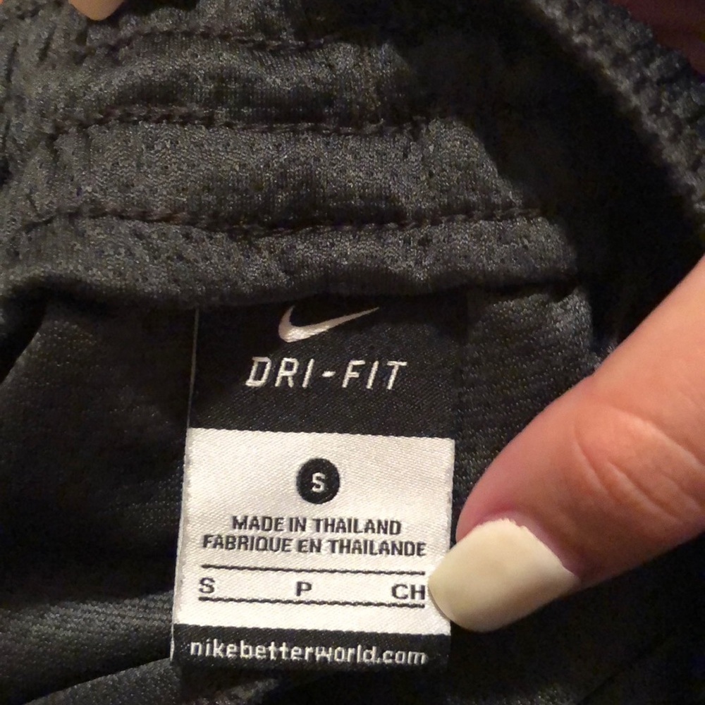 nike sweatpants - Picture 3 of 3